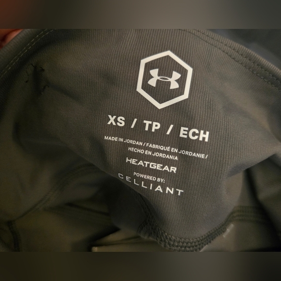 Under Armour Compression Shorts XS Olive Green - Picture 3 of 4